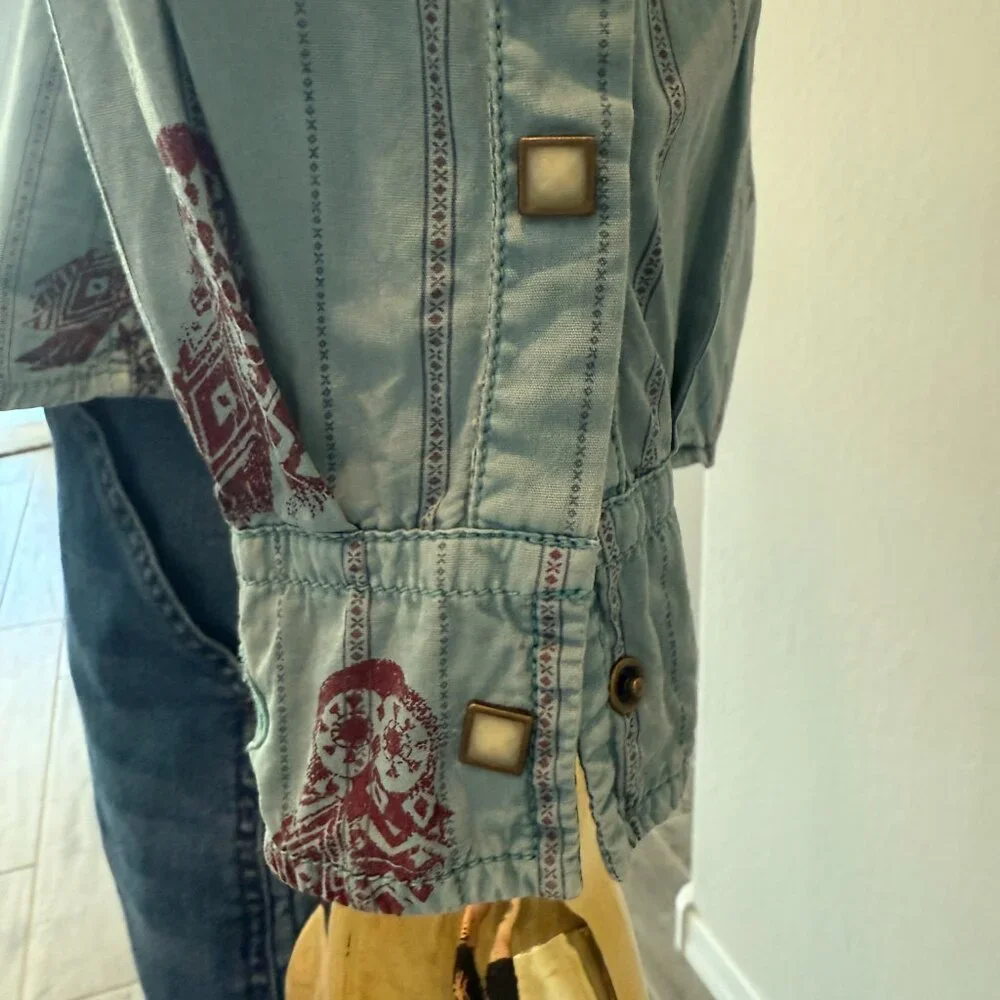 Barn Fly Own Themed Snap Button Shirt - Large - Picture 9 of 11